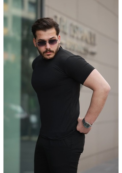 Erkek Kısa Kollu Çizgi Kabartma Detaylı T-Shirt
