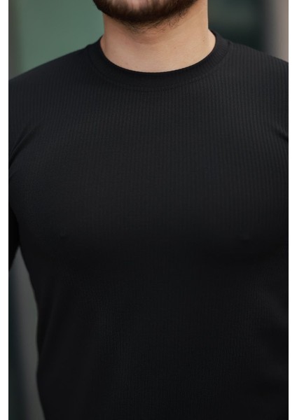 Erkek Kısa Kollu Çizgi Kabartma Detaylı T-Shirt