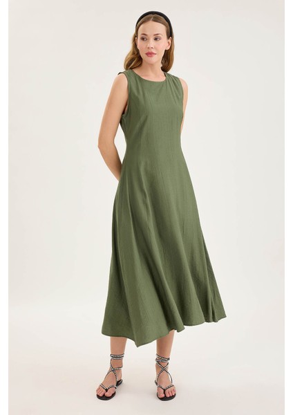 Sıfır Kol Kloş Midi Elbise modelleri