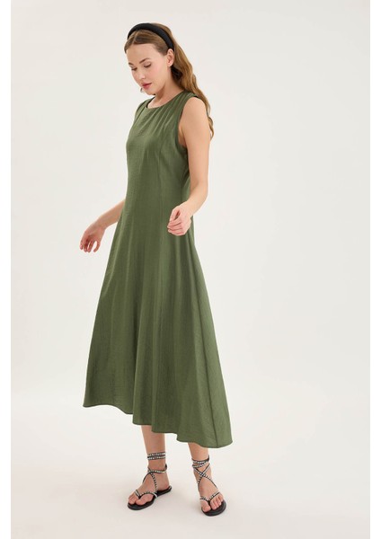 Sıfır Kol Kloş Midi Elbise indirimleri