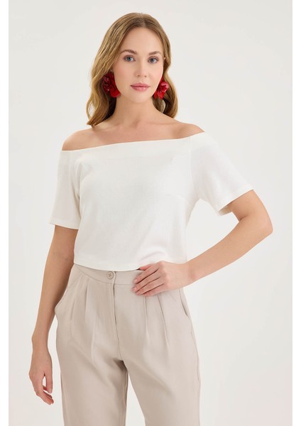 Kayık Yaka Crop Bluz