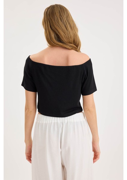 Kayık Yaka Crop Bluz indirimleri