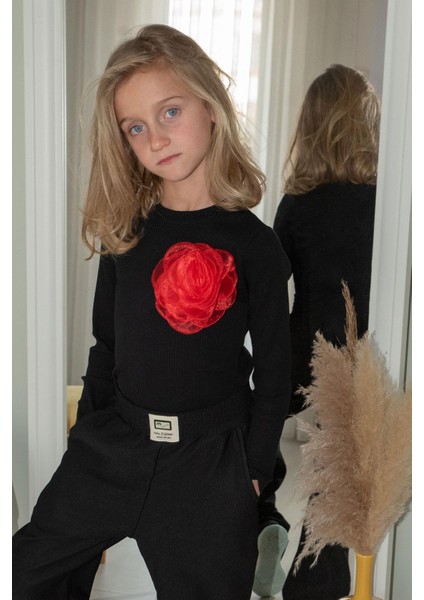 Kız Çocuk Uzun Kollu Tişört Gül Aksesuarlı 8-14 Yaş, Siyah