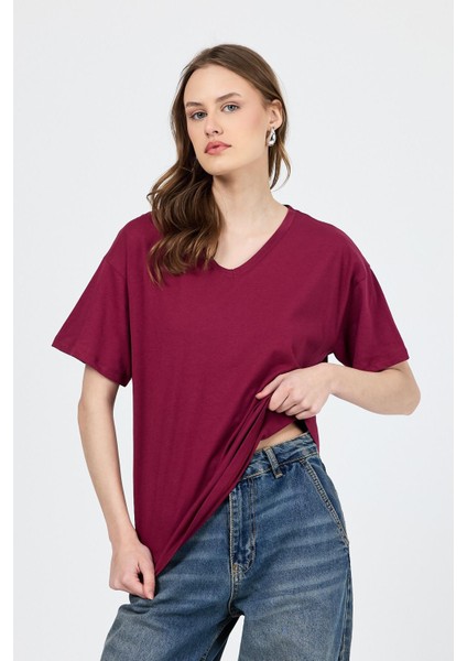 Bordo V Yaka %100 Pamuk Comfort Fit Tişört 2143M