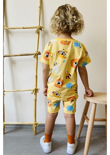 Erkek Çocuk Şortlu Takım Uzay Desenli Astronot Hayvancıklar Baskılı 1.5-5 Yaş, Sarı modelleri
