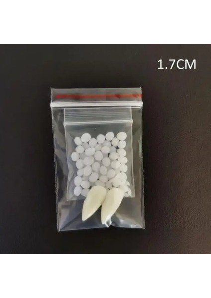 1.7 cm Cadılar Bayramı Dekorasyon Vampir Dişleri Dişleri Protez Sahne Cadılar Bayramı Cosplay Sahne Yanlış Dişleri Katı Tutkal ile Cadılar Bayramı Sahne (Yurt Dışından)