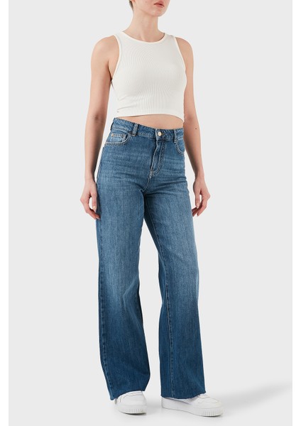 Pamuklu Comfort Fit Yüksek Bel Geniş Paça Jeans Bayan Kot Pantolon EW001119 AF12676 MB002 fiyatları