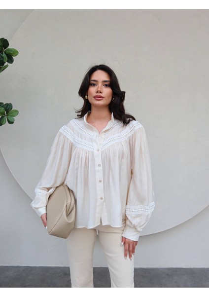 Dantel Detaylı Oversize Gömlek