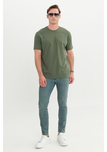 Pamuklu Modern Fit Rahat Kesim Bisiklet Yaka Tişört fiyatları