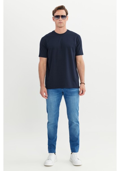 Pamuklu Modern Fit Rahat Kesim Bisiklet Yaka Tişört fiyatları