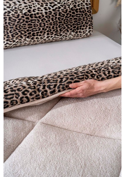Bej Leopar Loura Çift Kişilik Çift Taraflı Lüx Wellsoft Yorgan Seti 195x215 cm