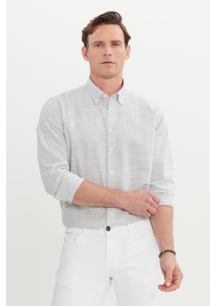 %100 Pamuk Comfort Fit Rahat Kesim Düğmeli Yaka Çizgili Gömlek