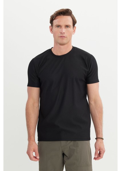 Slim Fit Dar Kesim Bisiklet Yaka Esnek Tişört