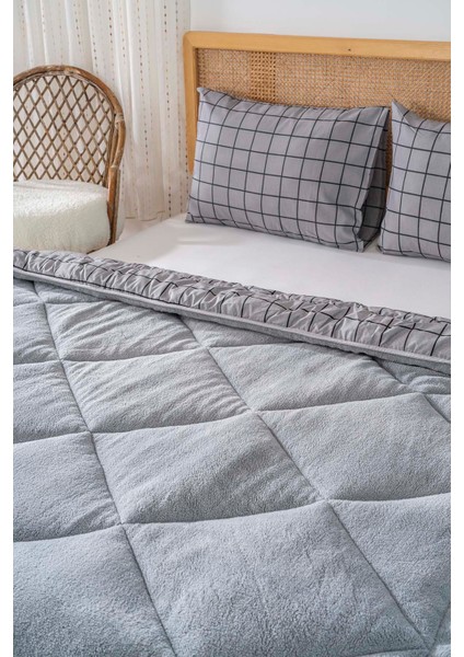 Gri Kareli Loura Çift Kişilik Çift Taraflı Lüx Wellsoft Yorgan Seti 195x215 cm modelleri