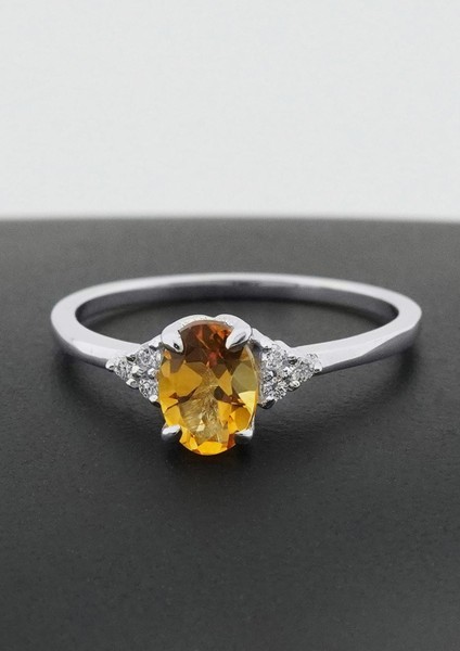 Citrine Oval Tektaş Pırlanta Yüzük