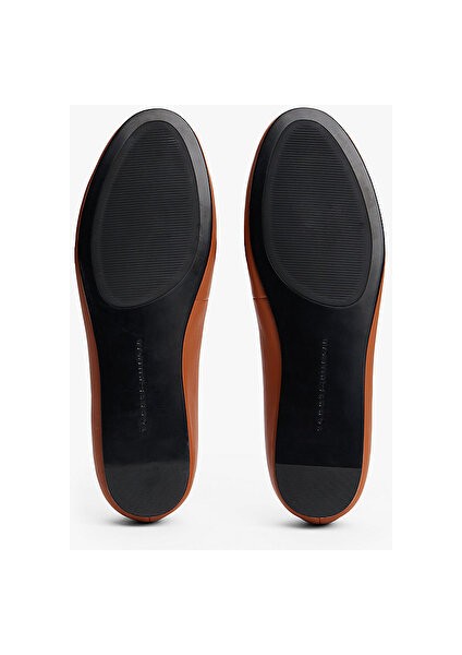 Th Hardware Leather Ballerına