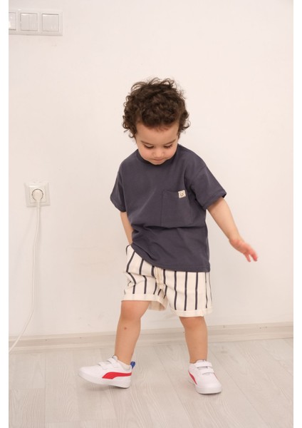Erkek Çocuk Gri Çizgili Takım modelleri