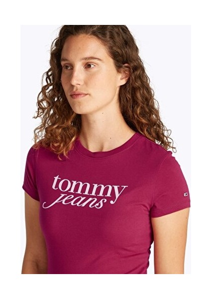 Tjw Slım Essentıal Logo Tee Ext fırsatları