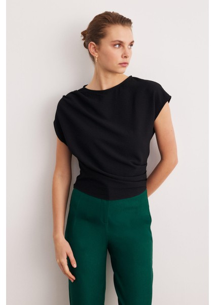 Siyah Pilili Basic Bluz modelleri