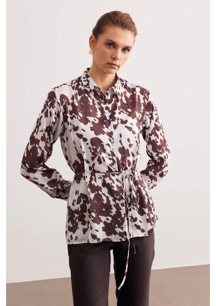 Mavi Bağlamalı Desenli Gömlek fırsatları