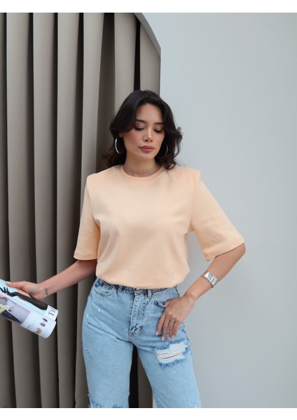 Vatkalı Kısa Kol Tshirt