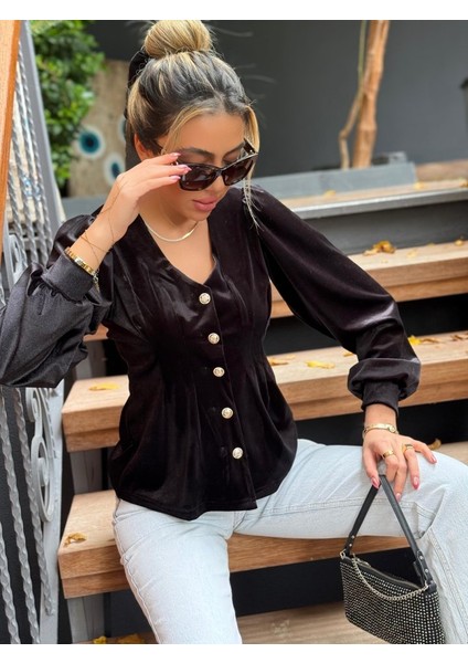 Üçaymoda Kadın Uzun Kollu V Yakalı Önden Düğmeli Kısa Kadife Bluz indirimleri