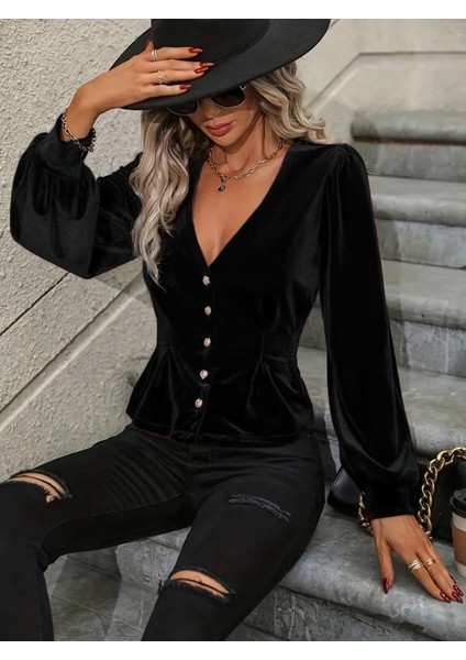 Üçaymoda Kadın Uzun Kollu V Yakalı Önden Düğmeli Kısa Kadife Bluz fırsatları