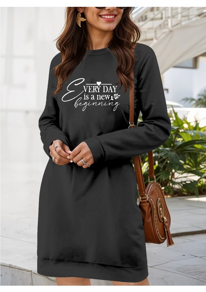 Üçaymoda Kadın Uzun Kollu Bisiklet Yaka Kısa Viskon Iki Iplik Elbise