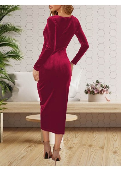 Üçaymoda Kadın Uzun Kollu Kruvaze Yaka Belden Büzgü Detay Midi Kadife Elbise