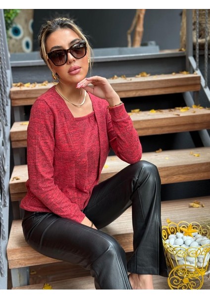 Üçaymoda Kadın Uzun Kollu Kruvaze Yaka Kol ve Etek Ucu Manşet Detay Yumoş Bluz