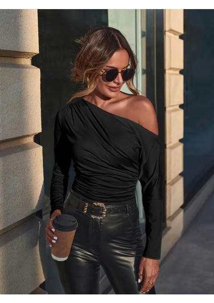 Üçaymoda Kadın Uzun Kollu Tek Omuzu Açık Büzgü Detaylı Sandy Bluz fiyatları