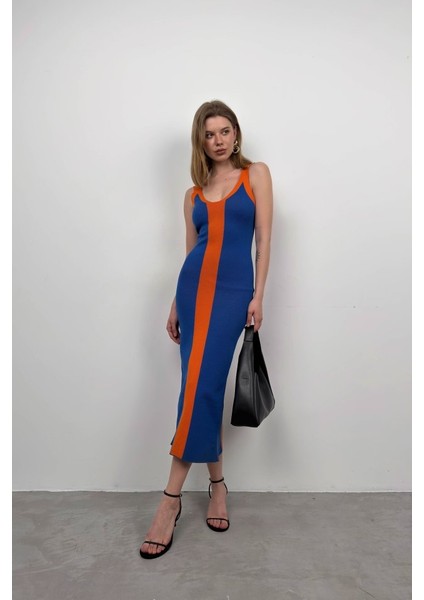 Üçaymoda Çift Renk Yırtmaç Detay Elbise