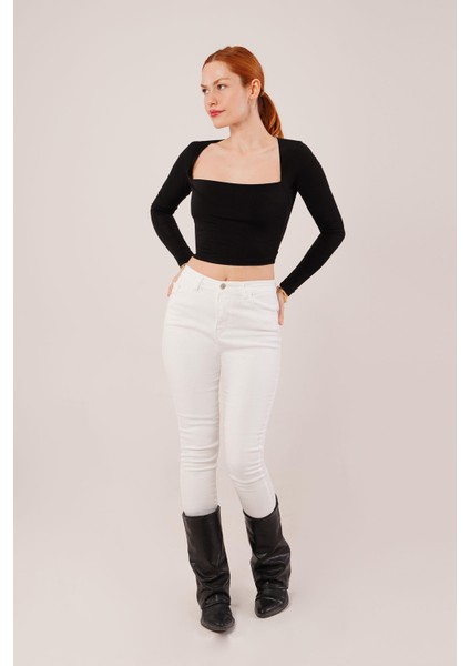 Üçaymoda Kare Yaka Basic Siyah Bluz fırsatları