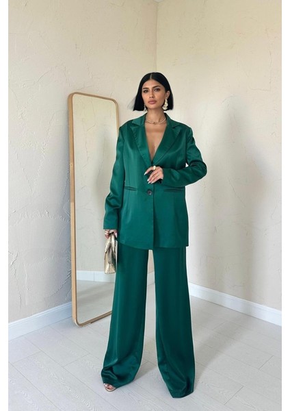Üçaymoda Zümrüt Saten Ceket ve Pantolon Takım indirimleri