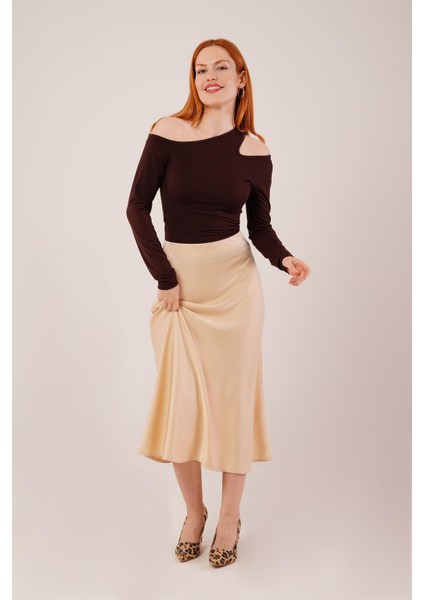 Üçaymoda Çan Kesim Midi Krem Saten Etek