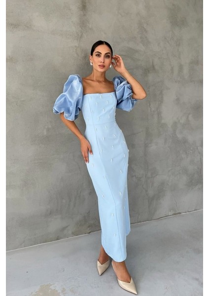 Üçaymoda Bebe Mavi Işlemeli Kolu Garnili Elbise
