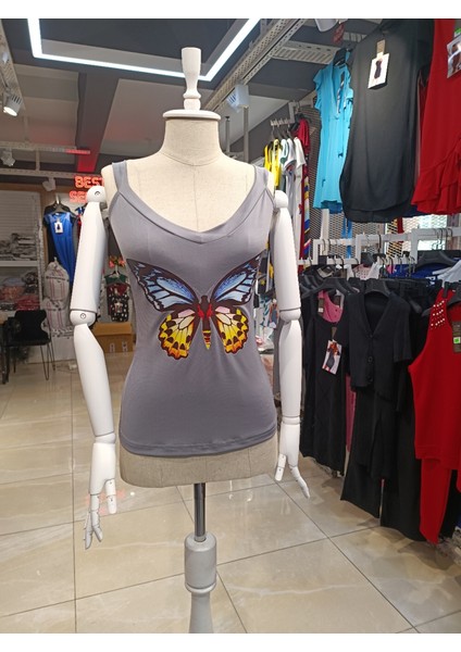 Üçaymoda Kadın Kelebek Baskılı Sandy Kumaş Askılı Bluz fırsatları