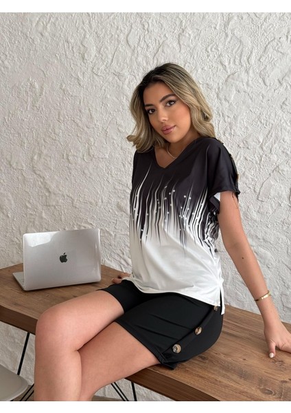 Üçaymoda Kadın V Yaka Kısa Kol Kenarları Minik Yırtmaç Detaylı Dalgıç Bluz + Düğme Detaylı Dalgıç Şort