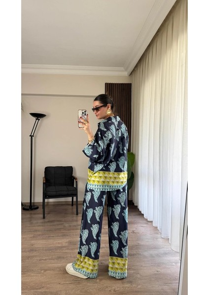 Üçaymoda Desenli Saten Bol Takım - Indigo