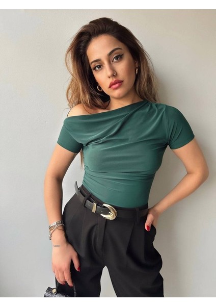 Üçaymoda Kadın Sandy Kumaş Düşük Omuz Bluz