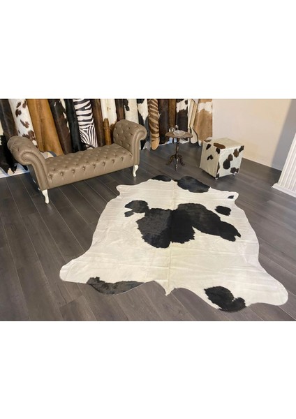 Hakiki Deri Dana Postu Siyah - Beyaz 205 x 230 - 0701000099