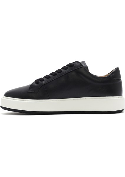Erkek Siyah Kalın Tabanlı Bağcıklı Deri Sneaker 25SFD630718
