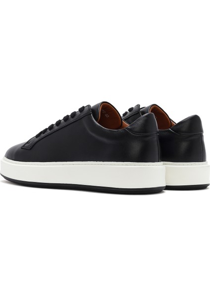 Erkek Siyah Kalın Tabanlı Bağcıklı Deri Sneaker 25SFD630718