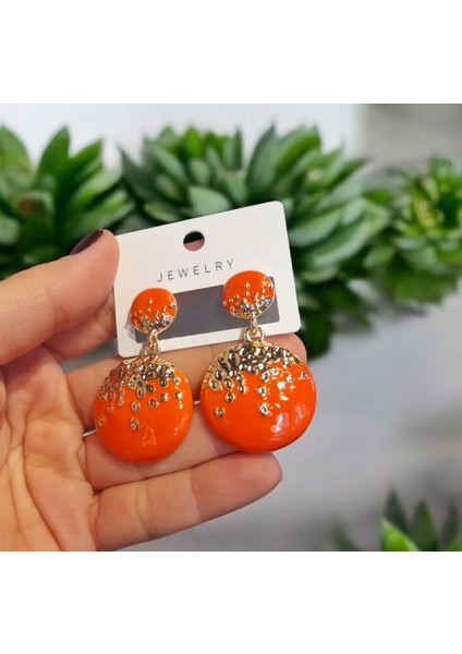 Gold Detaylı Sallantılı Küpe