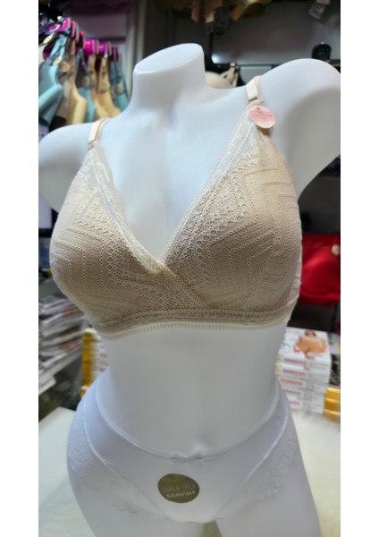 Boş Kap(Desteksiz) Balensiz B Cup Yumuşak Yapılı Sütyen modelleri