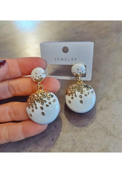 Gold Detaylı Sallantılı Küpe fiyatları