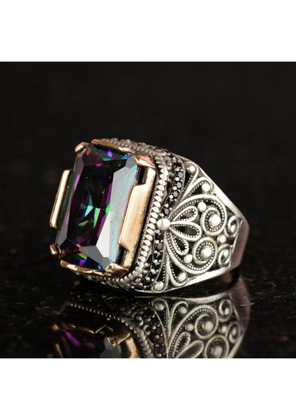 925 Ayar Gümüş Yüzük, Doğal Olmayan Mystic Topaz Taşlı Gümüş Yüzük, Mystic Topaz Gümüş Erkek Yüzük (Özelleştirilebilir) fiyatları
