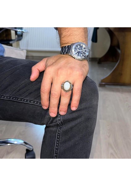 925 Ayar Gümüş Yüzük ile Oval Opal Taşı - Dikkat Çekici Takı Parçası modelleri