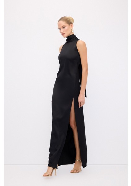 Halter Yaka Uzun Elbise Siyah 12444660000