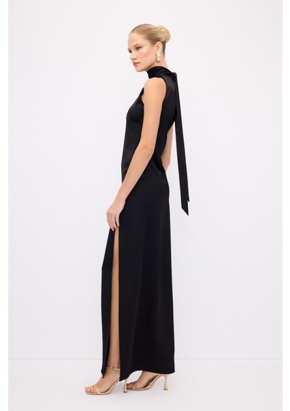 Halter Yaka Uzun Elbise Siyah 12444660000